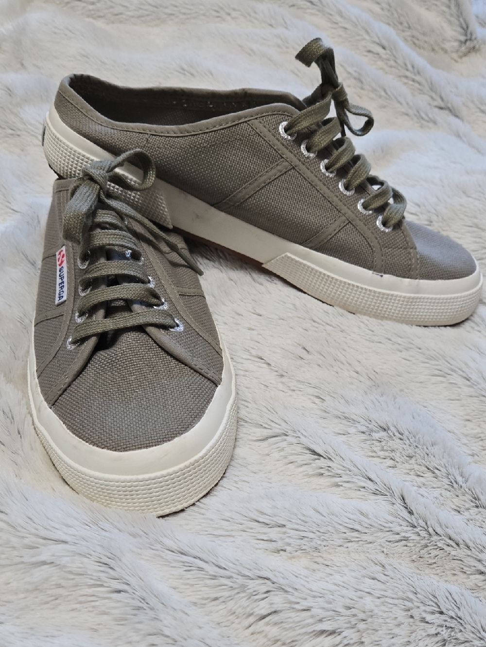 Superga Olive Canvas Low-Top Mule Sneakers with White Sole
